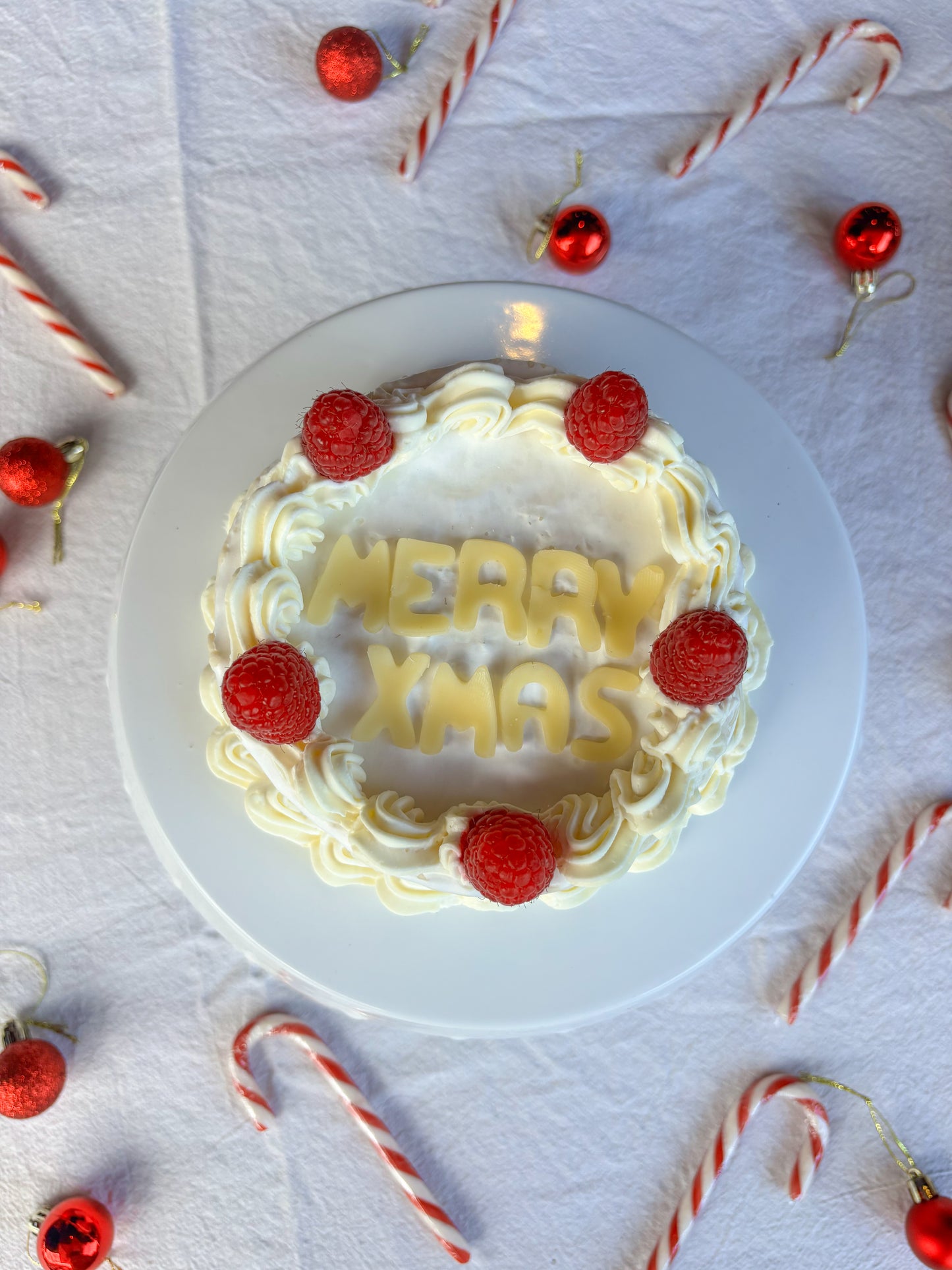 The Christmas Brie Cake