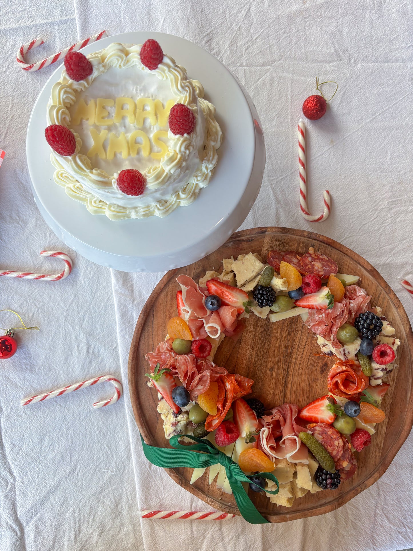 The Christmas Brie Cake