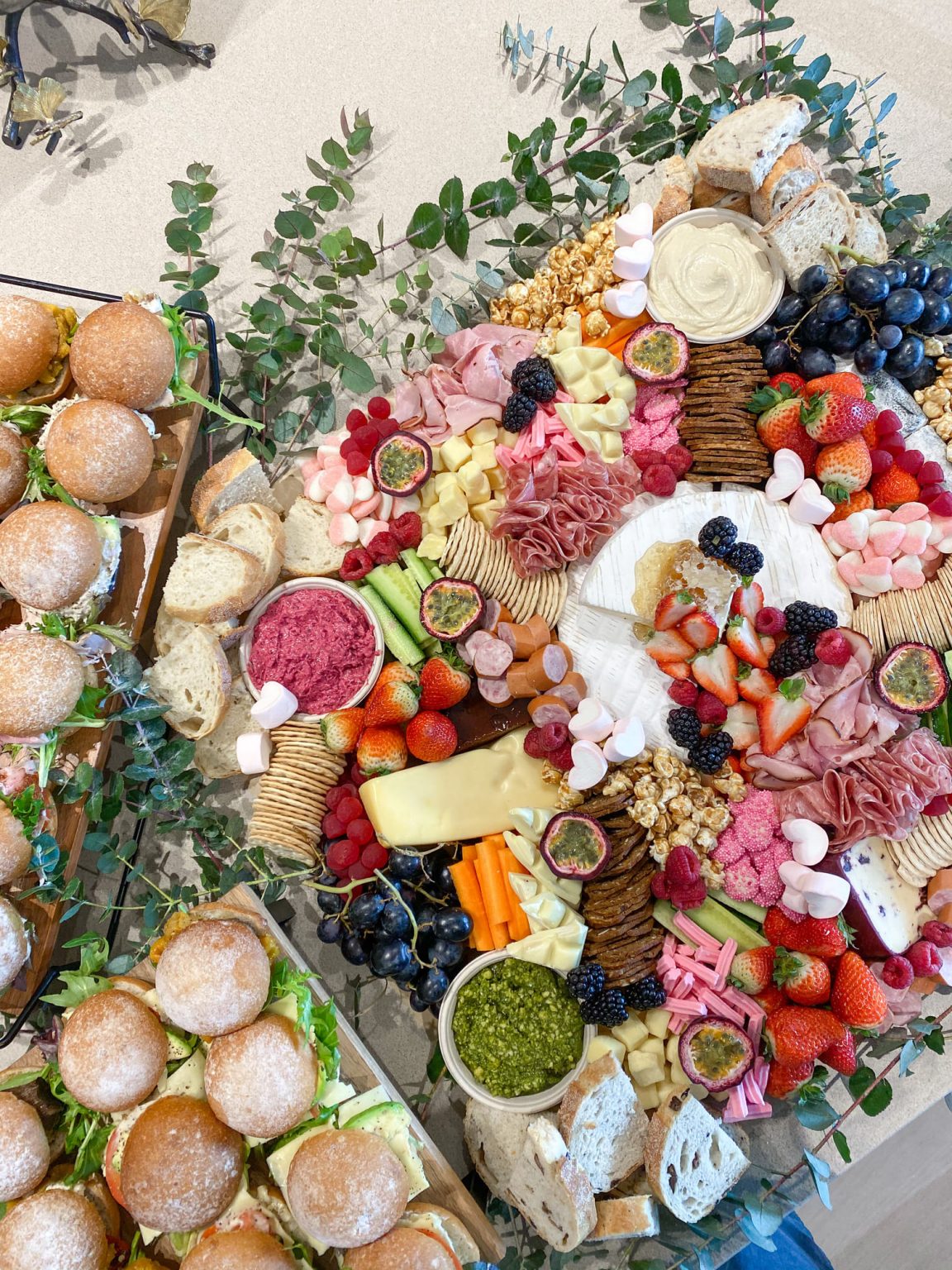 Best 6 Grazing Board Ideas for Your Event - Platter&Boe